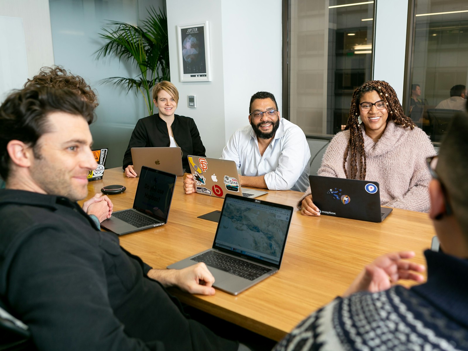 StrategyConnect teams collaborating